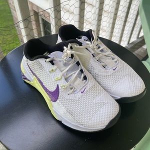 Womens Nike MetCons size 7.5